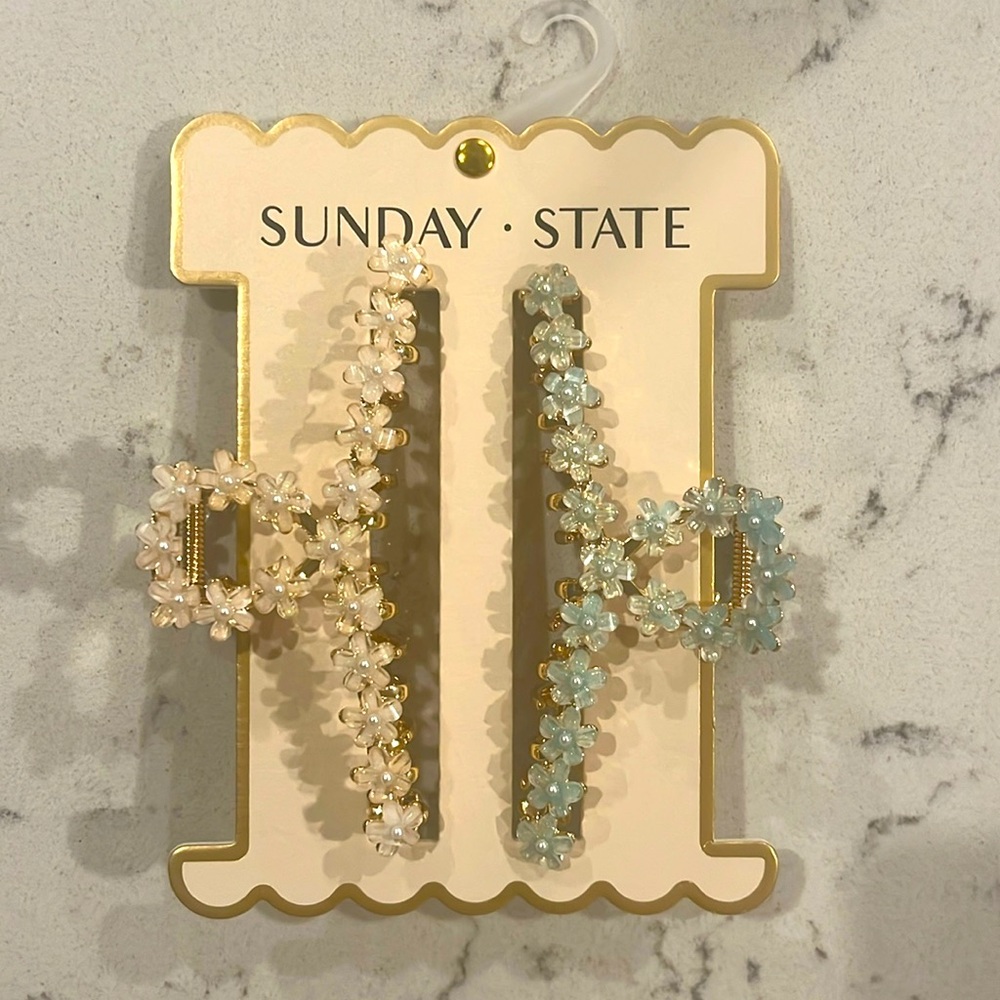 Gold Floral Metal Hair Clips-Set of 2